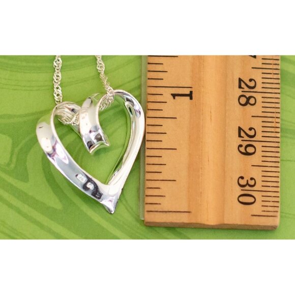 Vintage Sterling Silver Intricate Heart Necklace 18 inch - W8 - Picture 3 of 3